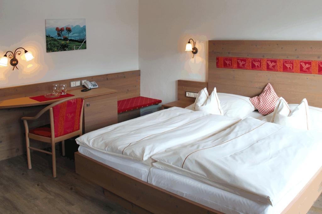 Hotel Gasthof Adler Oberstdorf Pokój zdjęcie